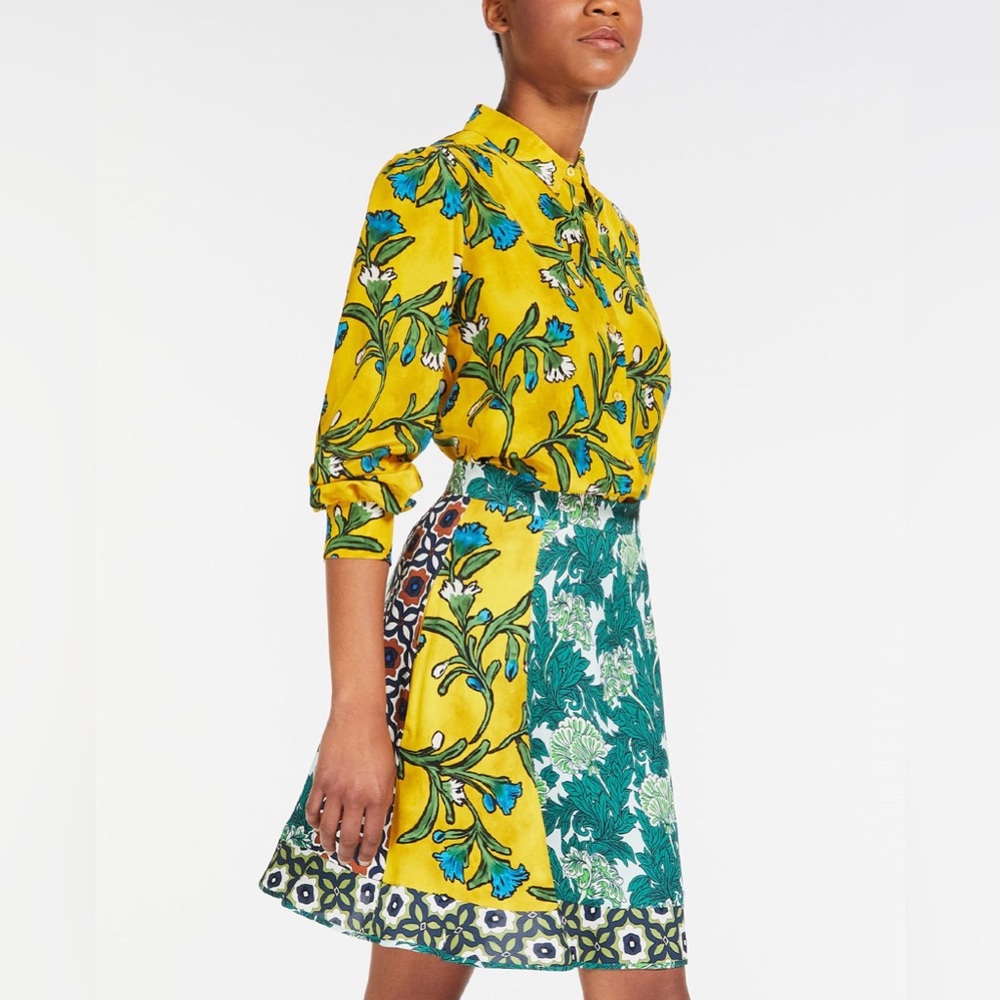 NWOT Weekend Max Mara Short Flora Mini Skirt Size: Medium US4/6 Spring/Summer